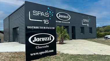 magasin jacuzzi spa 16