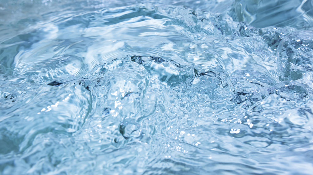 Traitement de l’eau du spa à l’oxygène actif : dosage, interactions et précautions eau de spa avec traitement à l'oxygene actif